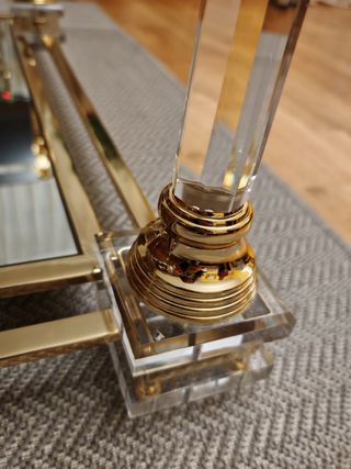 Mesa de centro cristal y metal dorado