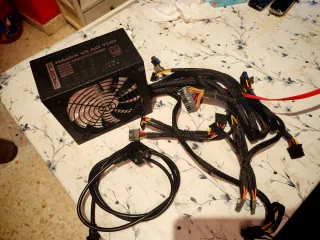 Fuente Alimentación Tacens Radix VII AG 700W