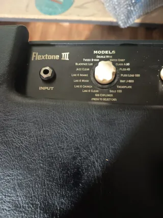 Amplificador Line 6 Flextone III