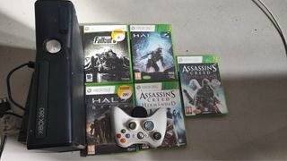 Xbox 360 con 4 juegos y mando