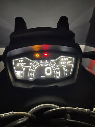 Aprilia SR GT 125 2024 - 9.821 km