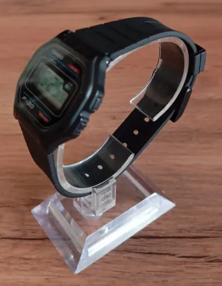 Reloj Casio F 30 vintage