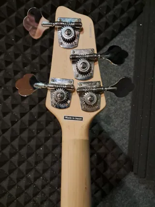 Bajo Ibanez ATK Series Japón