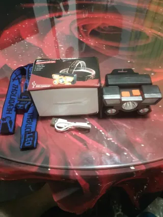 Linterna frontal LED USB recargable