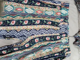 Lote 2 pantalones estampados