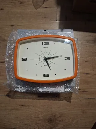 Reloj Despertador Diseño Luna y reloj de pared