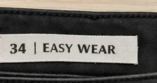 Pantalones vaqueros negros