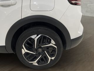 C4 BlueHDi 130 S&S EAT8 Feel Pack 96 kW 5P Automát