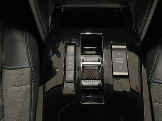 C4 BlueHDi 130 S&S EAT8 Feel Pack 96 kW 5P Automát