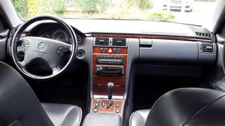 Mercedes E430 del 2001