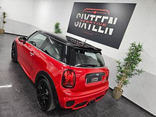 MINI MINI JOHN COOPER WORKS
