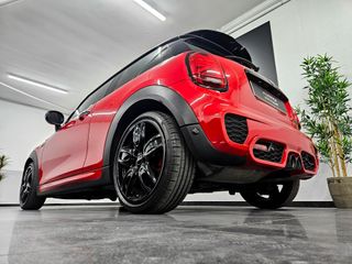 MINI MINI JOHN COOPER WORKS