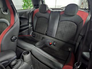 MINI MINI JOHN COOPER WORKS