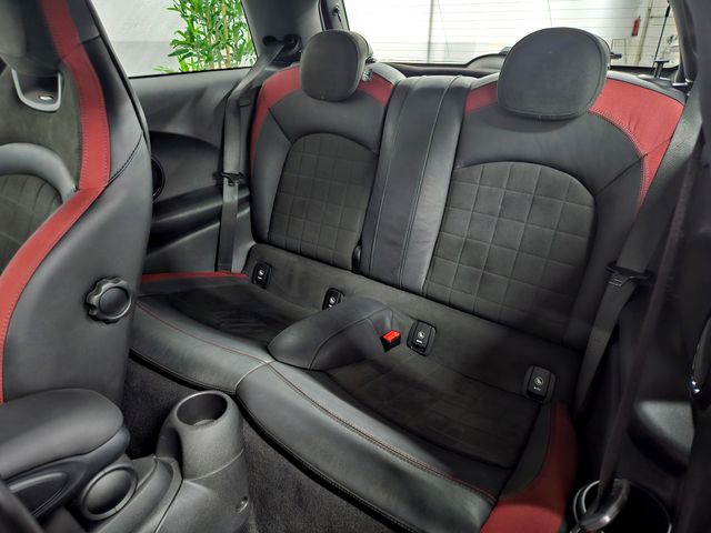 MINI MINI JOHN COOPER WORKS