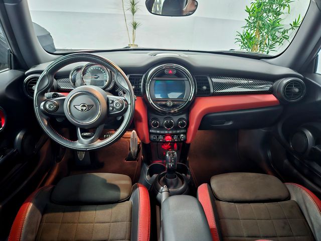MINI MINI JOHN COOPER WORKS