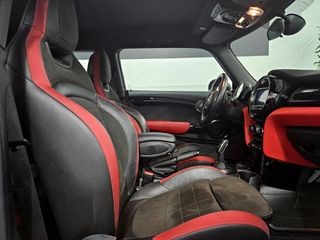 MINI MINI JOHN COOPER WORKS