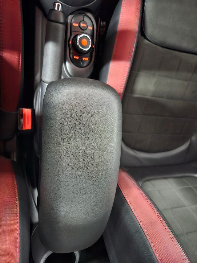 MINI MINI JOHN COOPER WORKS