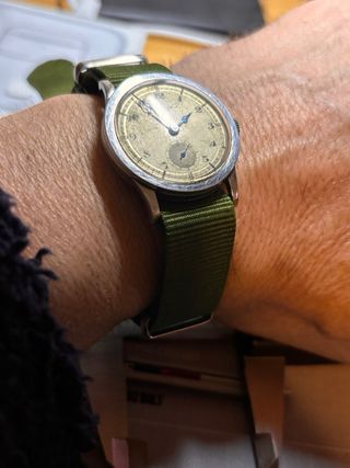 Reloj Record Watch Co. Plata Correa Verde