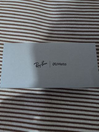 Meta Ray-Ban Wayfarer Transitions Gen 2