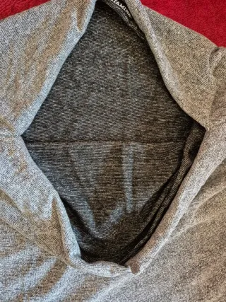 Top mujer gris y negro