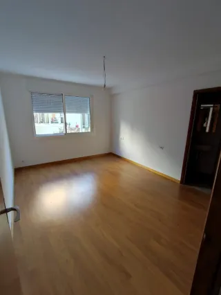 Piso en alquiler en centro de Vigo C/ Venezuela