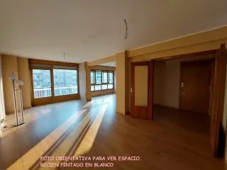 Piso en alquiler en centro de Vigo C/ Venezuela