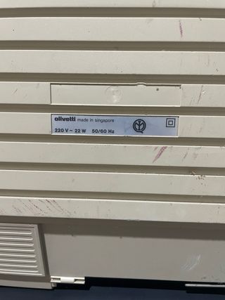 Macchina da scrivere Olivetti PT 505