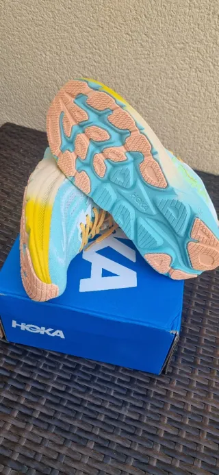 Zapatillas Hoka Deportivas Azul y Amarillo