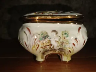 Joyero porcelana Capodimonte