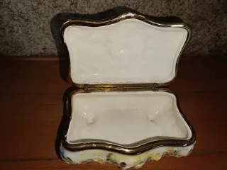 Joyero porcelana Capodimonte