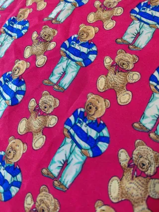 Pañuelo de seda con ositos