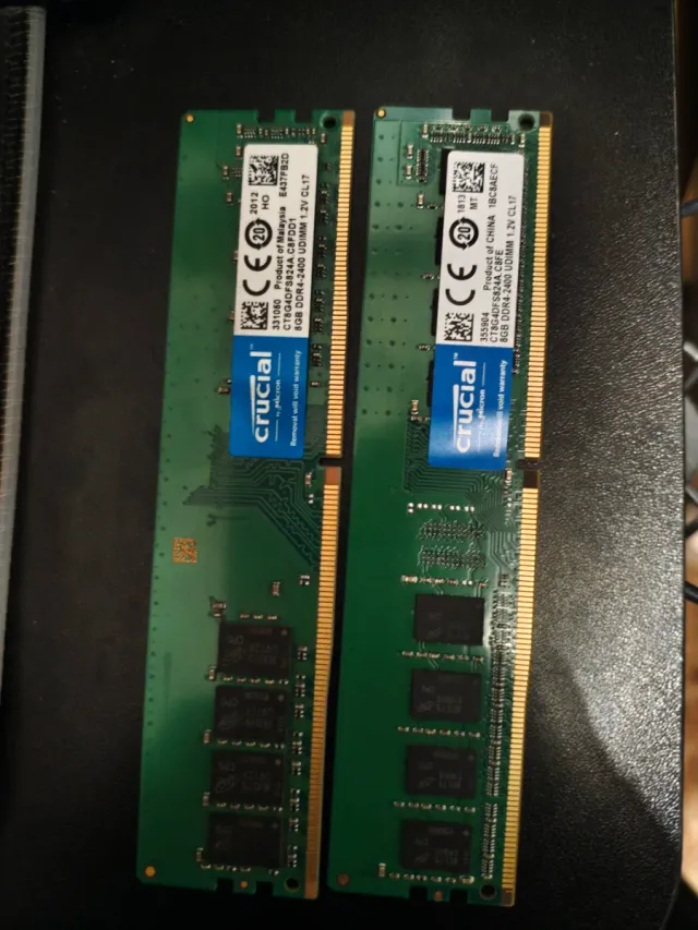 Kit 16GB (2x8GB) Crucial DDR4 UDIMM 2400MHz