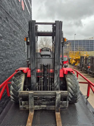 Carretilla elevadora Agria 4x4 Todoterreno