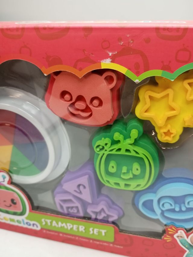 Set de Sellos Cocomelon con Tinta Arcoíris