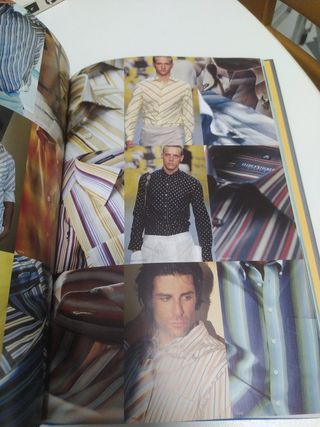 Hombre Las 24 Horas Del Dia. Una Cuestion de Moda