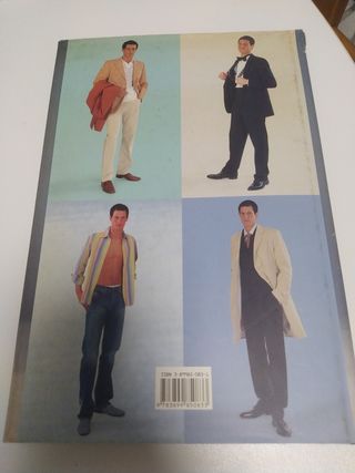 Hombre Las 24 Horas Del Dia. Una Cuestion de Moda