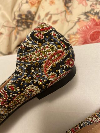 Zapatos planos MING SHUN bordados