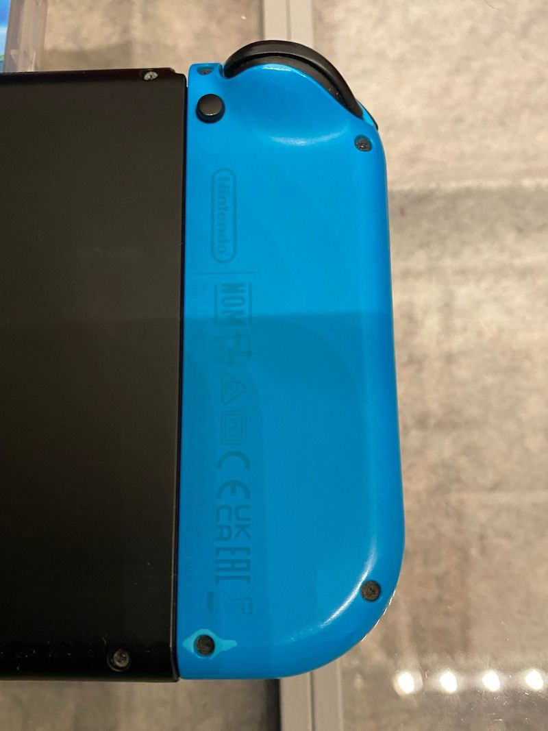Nintendo Switch v2  con accesorios y juegos afbeelding 6