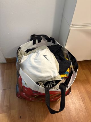 Bolsa de ropa de marca