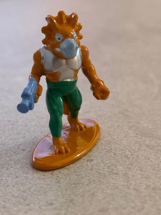 Figura Tortugas Ninja Triceraptor Infantry