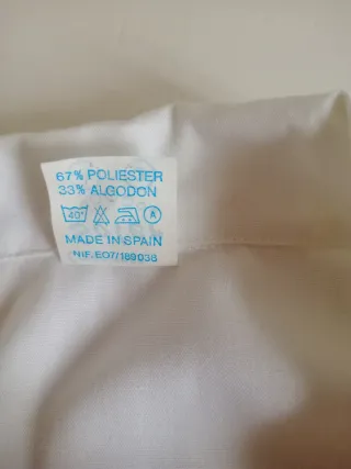 Camisa blanca bordada