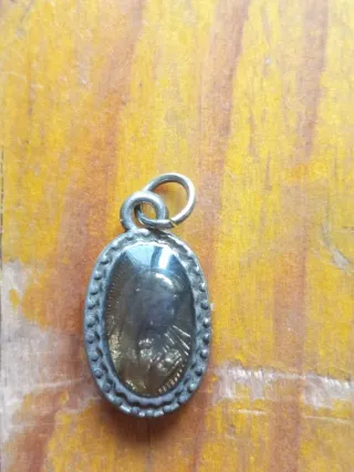 Artículos religiosos varios