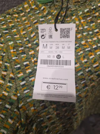 Suéter verde tejido multicolor