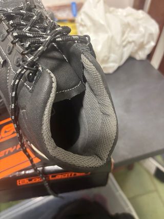 Zapatos de seguridad negros