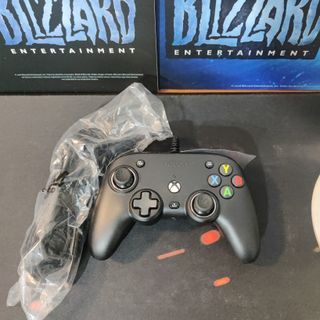 2 Mandos Nacon Pro Compact Xbox + Caja