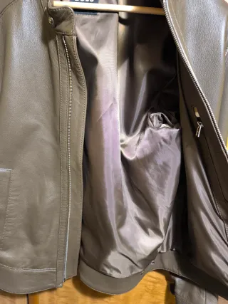 Chaqueta de piel BOSS marrón