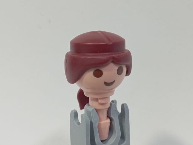 PLAYMOBIL 10 PELUCAS CON CABEZA A ELEGIR 7€