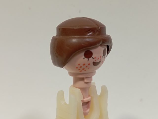 PLAYMOBIL 10 PELUCAS CON CABEZA A ELEGIR 7€