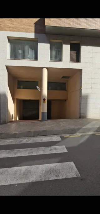 Parking tipo ralla edifici panoramic