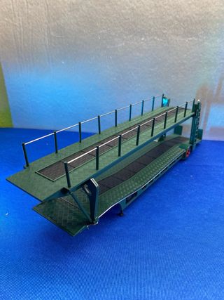 CAMION ESCALA 1:43 PEGASO COMET IXO PORTACOCHES